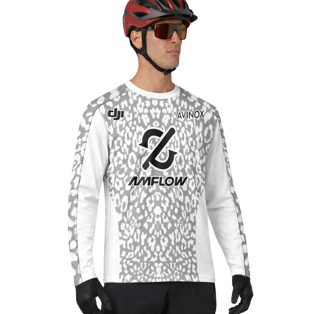 AMFLOW AVINOX White Gray Leopard Long Sleeve Mountain Bike Jersey – Lifestyle View