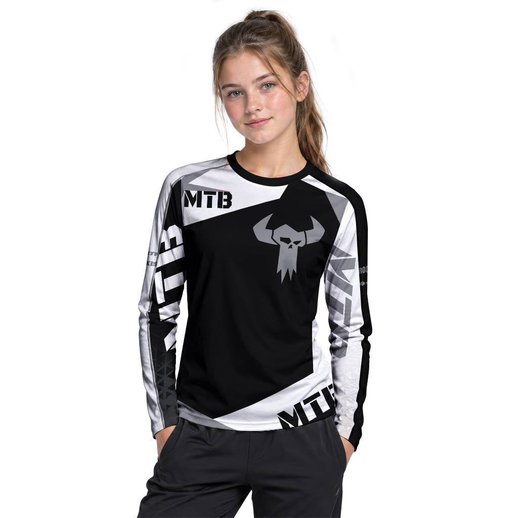 Black Gray Youth Long Sleeve Mountain Bike Jersey – Girl Lifestyle View