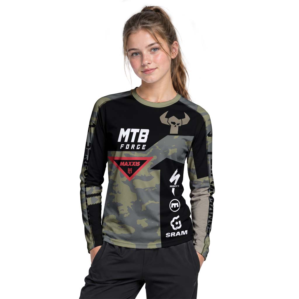Camo Downhill Youth Long Sleeve Mountain Bike Jersey – Girl Lifestyle View