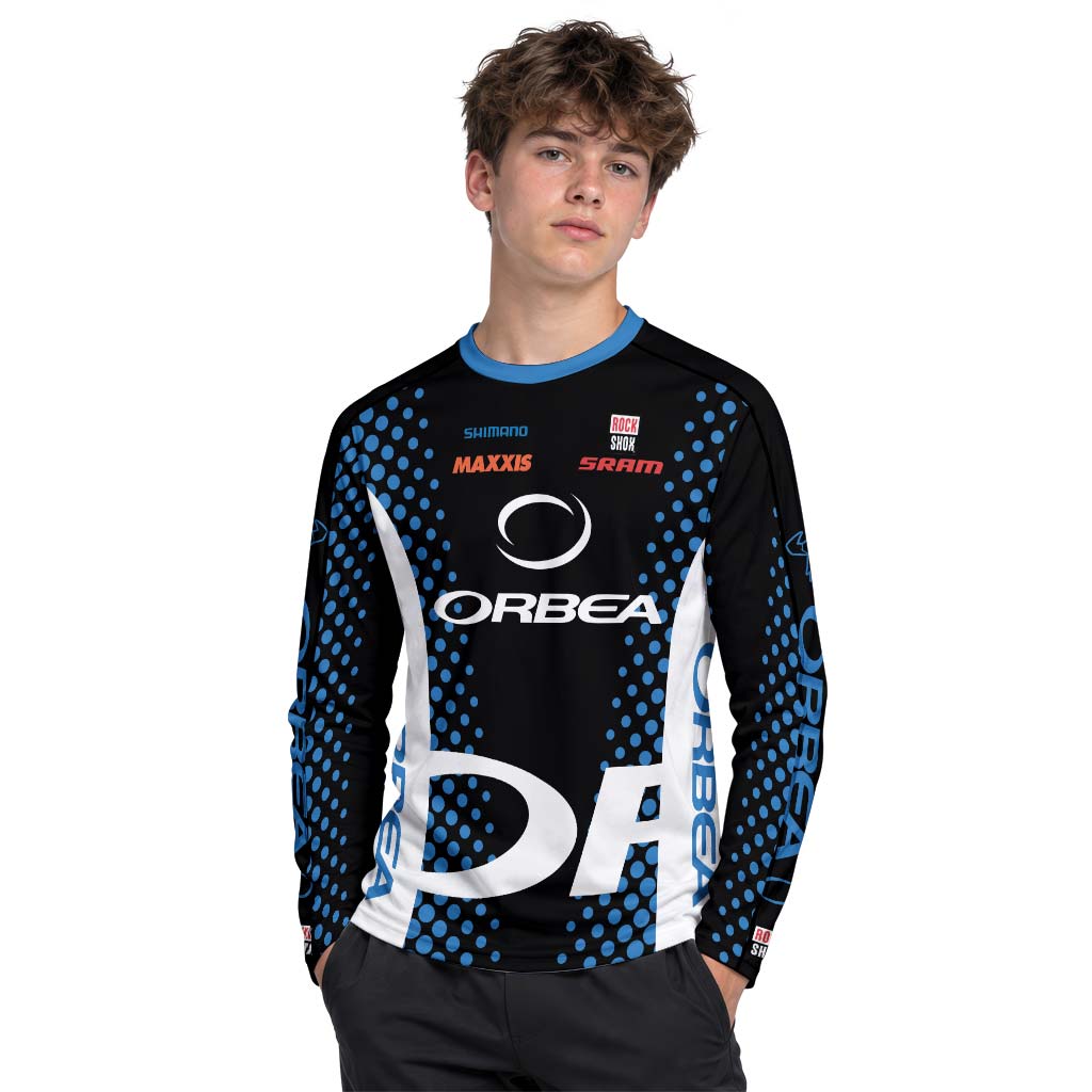 Orbea Factory Pulse Youth Long Sleeve Mountain Bike Jersey – Boy Lifestyle View