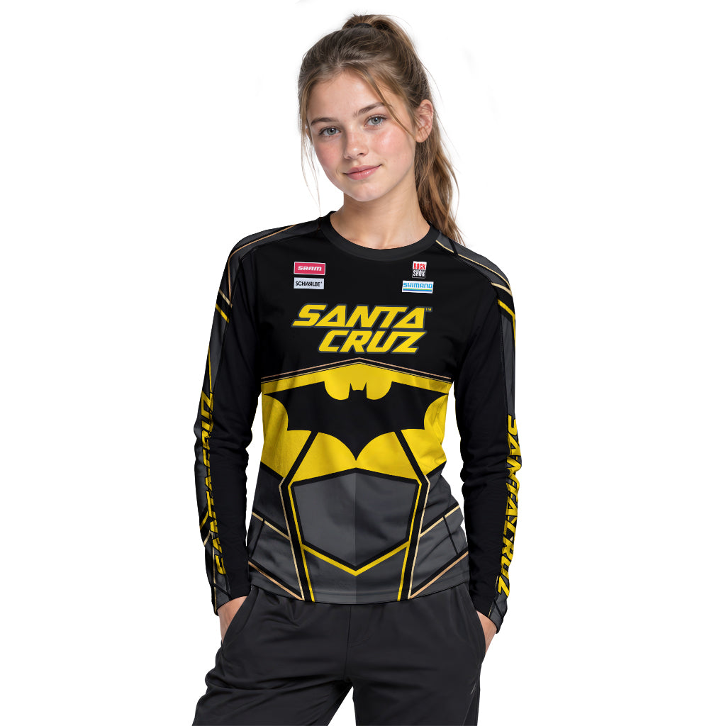 Santa Cruz Gotham City Batman Black Yellow Youth Long Sleeve Mountain Bike Jersey – Girl Lifestyle View