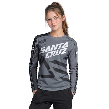 Santa Cruz Gray Black Factory Youth Long Sleeve Mountain Bike Jersey – Girl Lifestyle View