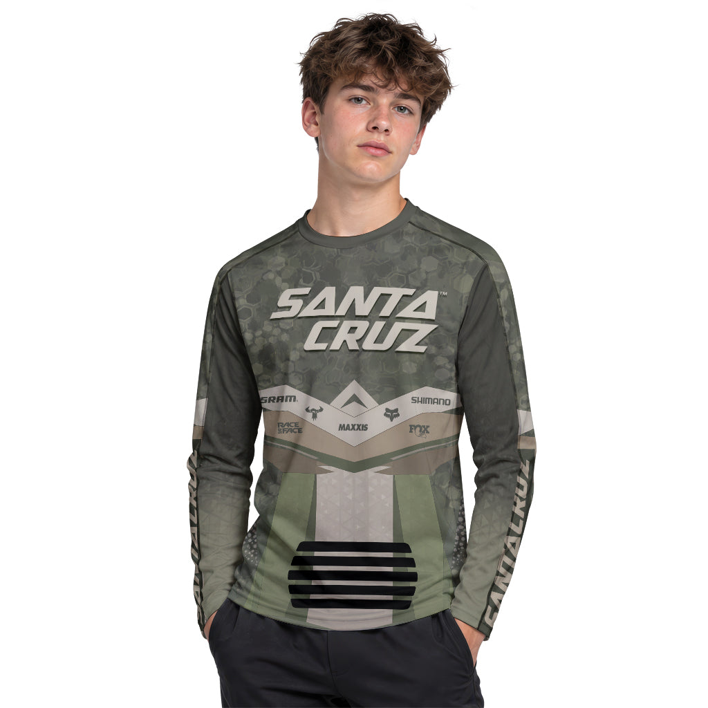 Santa Cruz Olive Camo Youth Long Sleeve Mountain Bike Jersey – Boy Lifestyle View