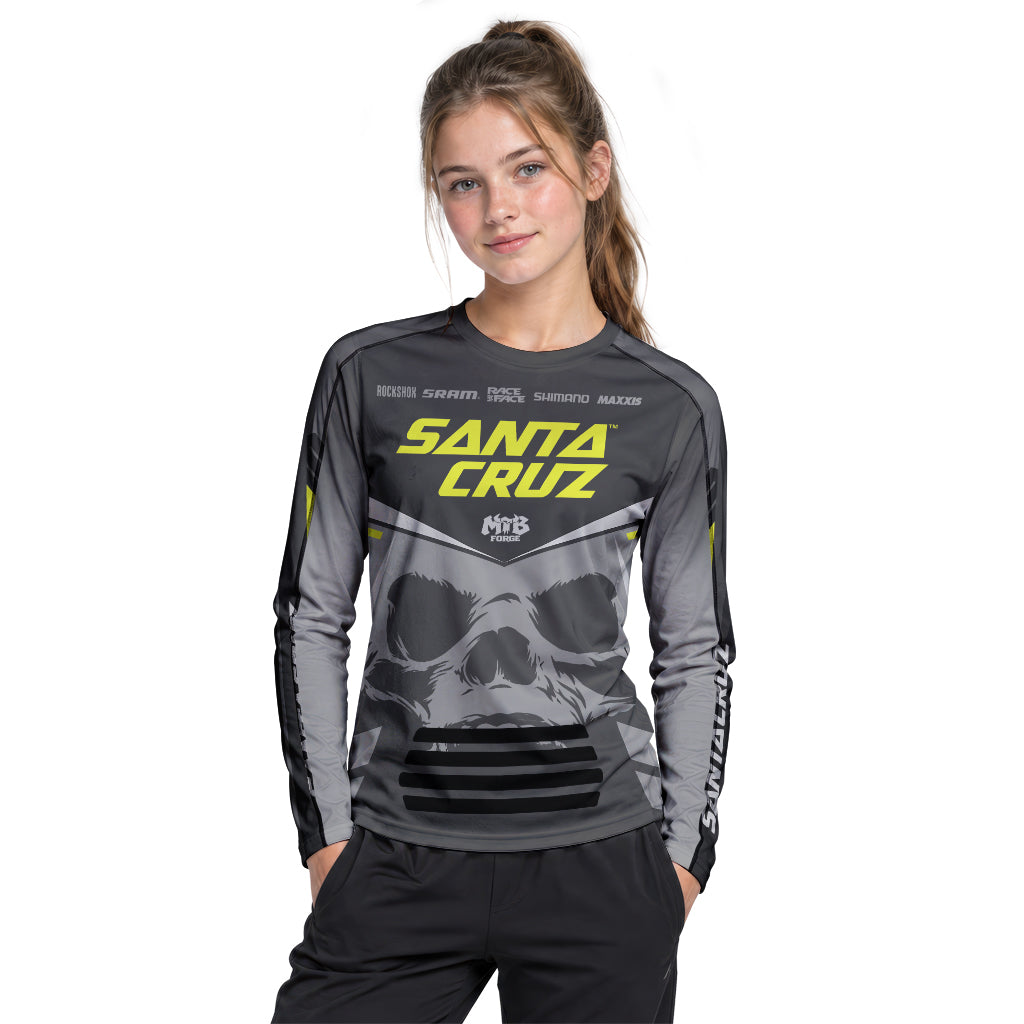 Santa Cruz Skull Black Gray Youth Long Sleeve Mountain Bike Jersey – Girl Lifestyle View