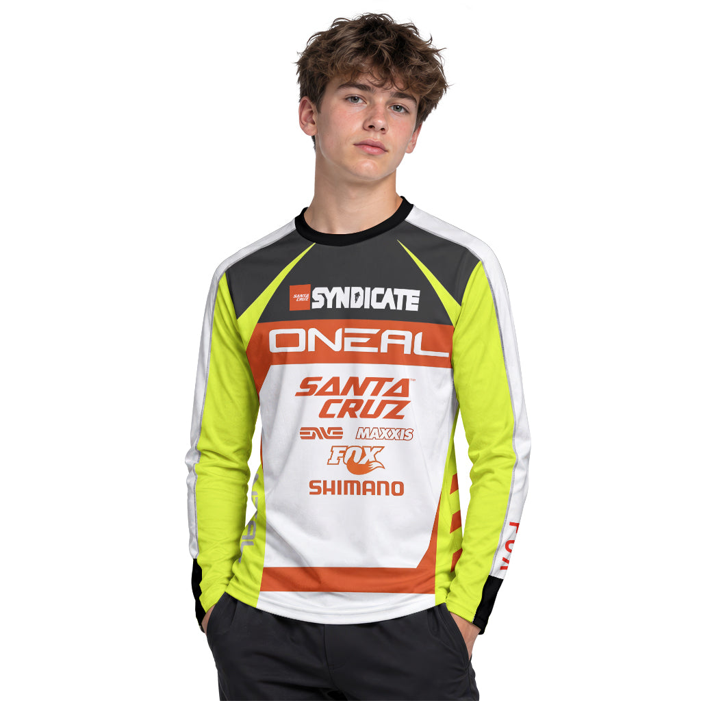 Santa Cruz Syndicate Minnaar O'Neal Neon Yellow Downhill Youth Long Sleeve Mountain Bike Jersey – Boy Lifestyle View