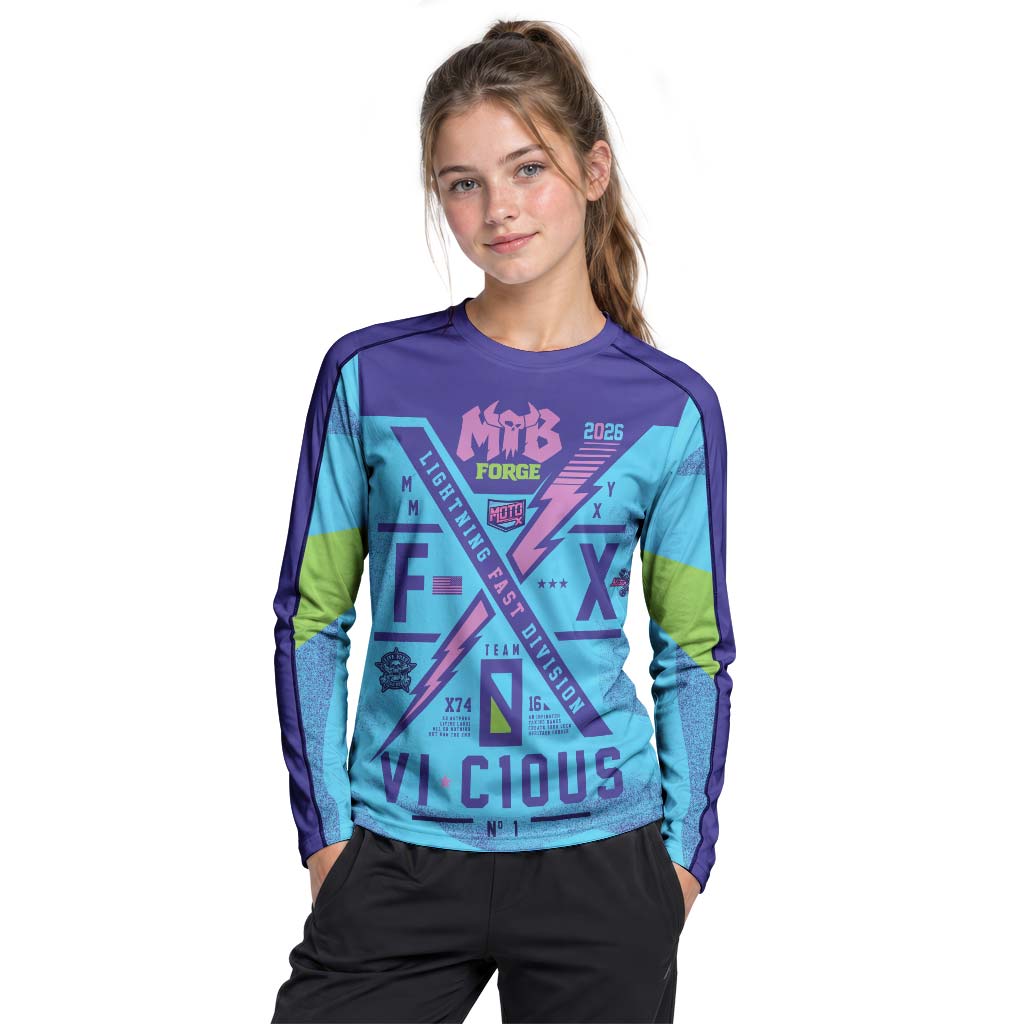 Vicious Youth Long Sleeve Mountain Bike Jersey – Girl Lifestyle View